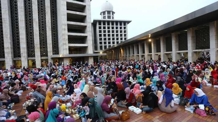 6 Hal Yang Bikin Rindu Ramadan di Indonesia